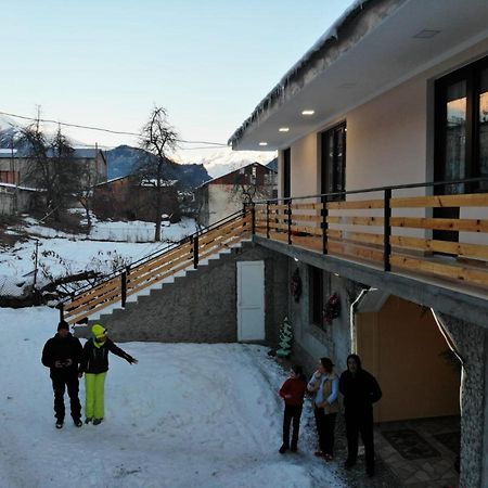 Guesthouse Kurdiani In Mestia Esterno foto