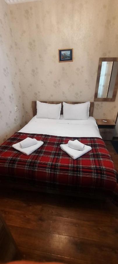 Guesthouse Kurdiani In Mestia Esterno foto