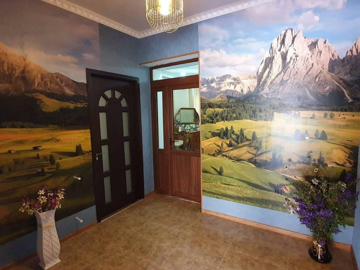 Guesthouse Kurdiani In Mestia Esterno foto