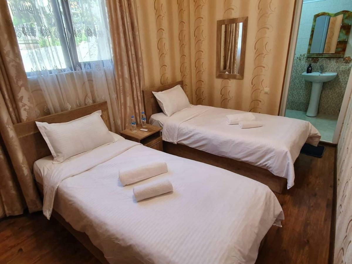 Guesthouse Kurdiani In Mestia Esterno foto