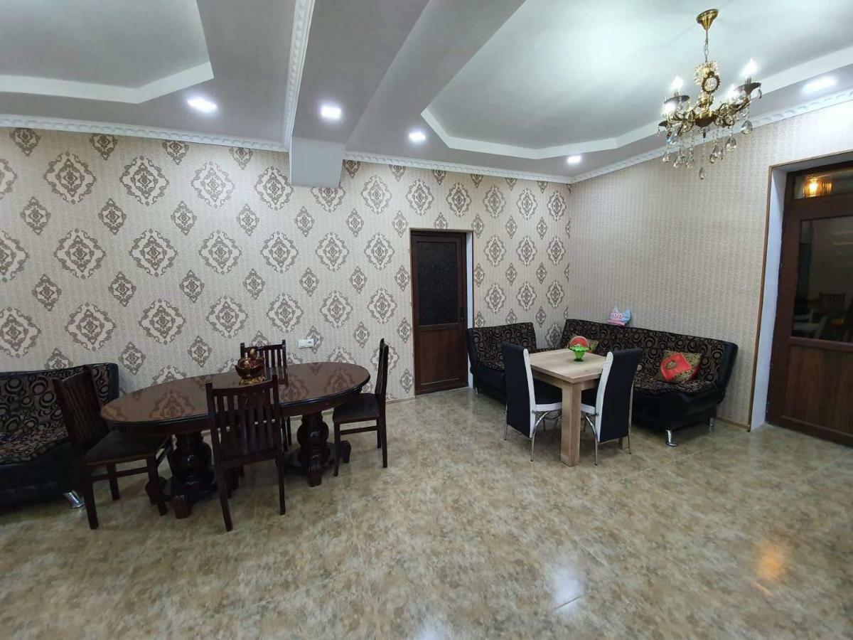 Guesthouse Kurdiani In Mestia Esterno foto