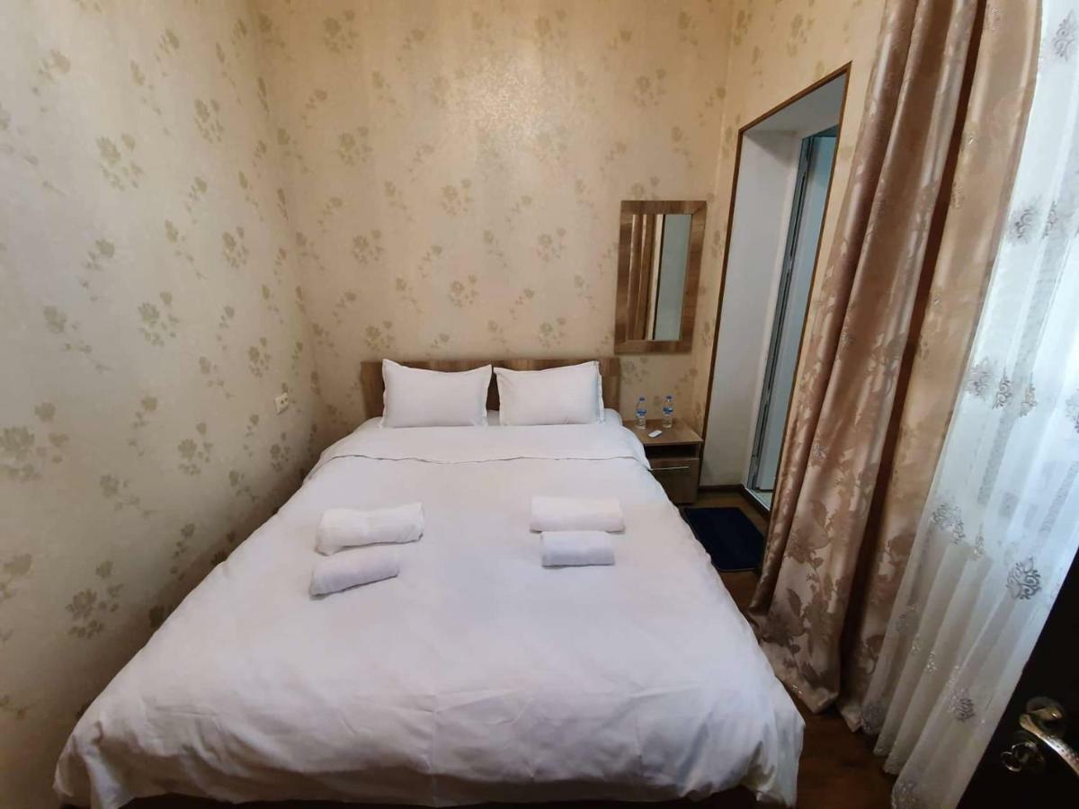 Guesthouse Kurdiani In Mestia Esterno foto